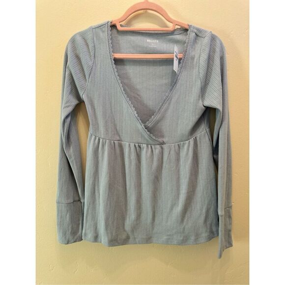 Hollister Light Blue Cross Front Long Sleeve Top Size Small New - Picture 2 of 4